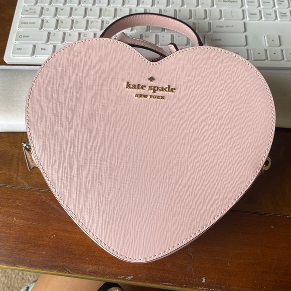 Kate spade heart love shack - Picture 2 of 4